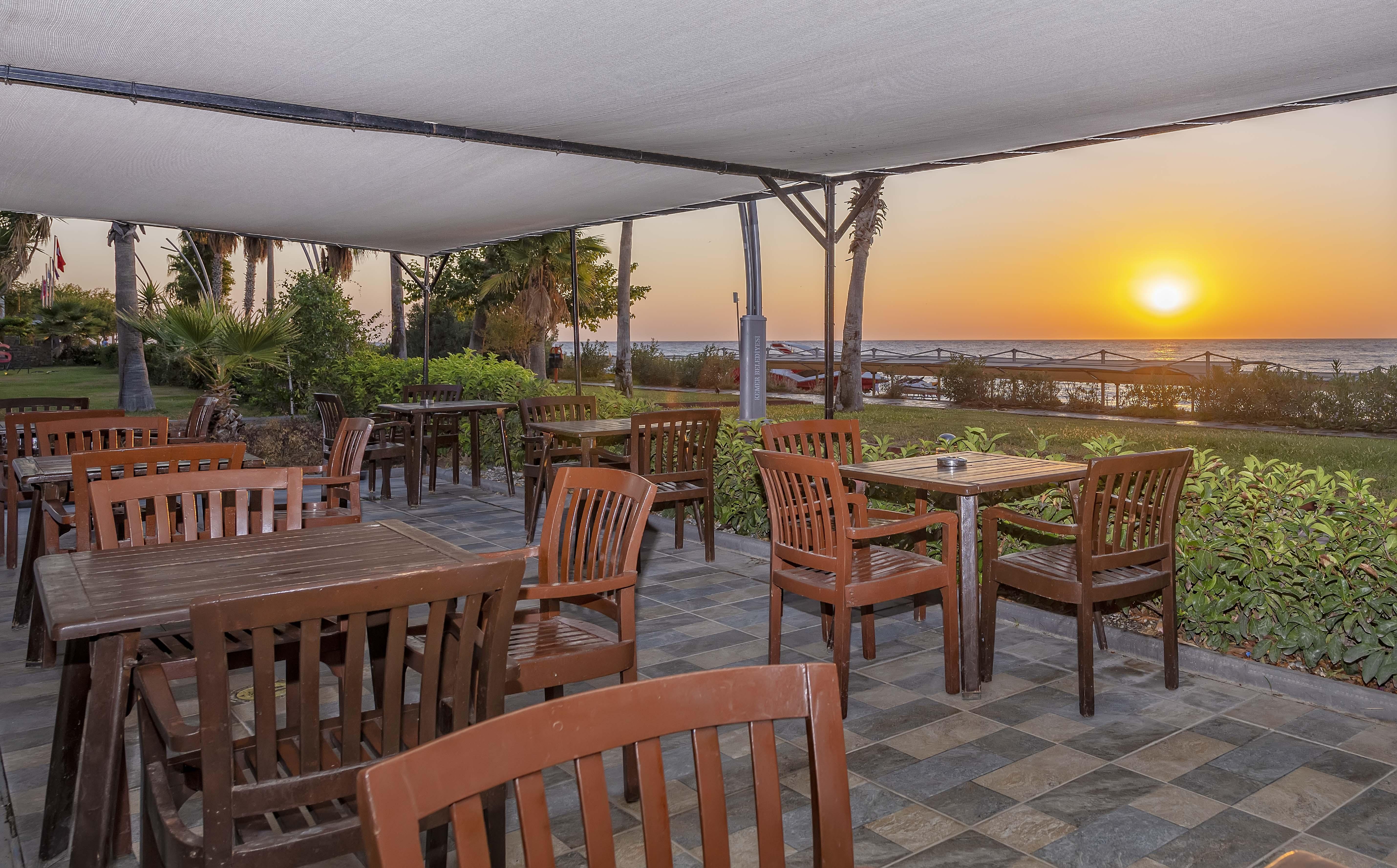 Labada Beach Hotel Çamyuva Екстериор снимка